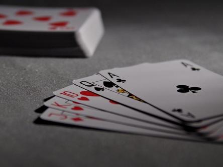 I principali fondamenti per giocare a poker